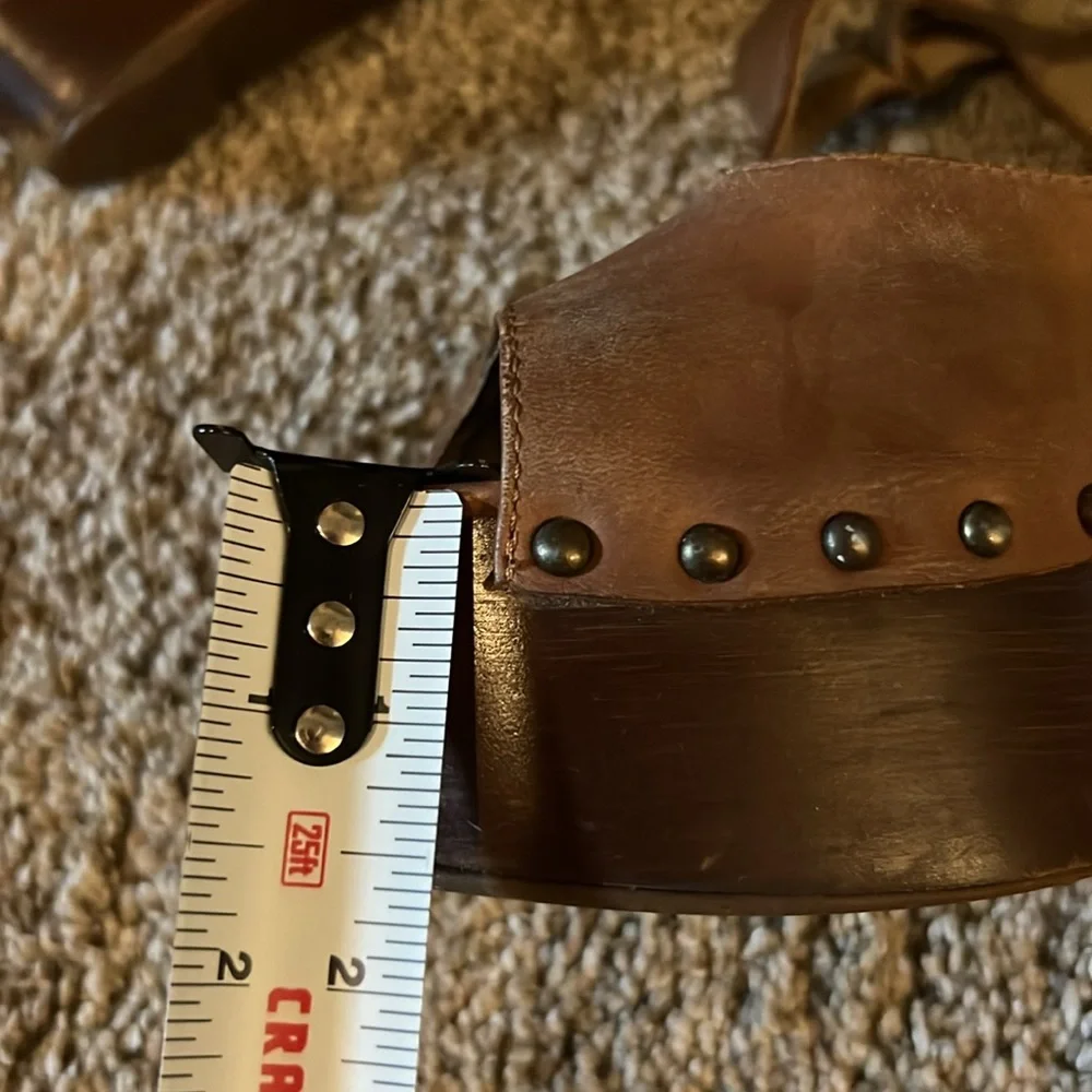 Steve Madden brown wooden platform wedge sandals leather upper style Wachme 8.5